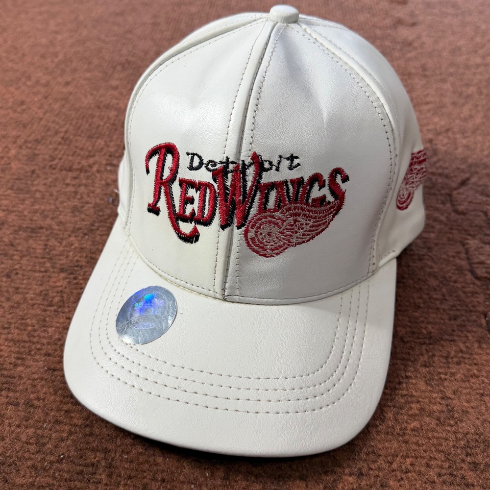 Detroit Red Wings NHL White‎ Leather Hat Vintage Adjustable Strapback Hockey Cap